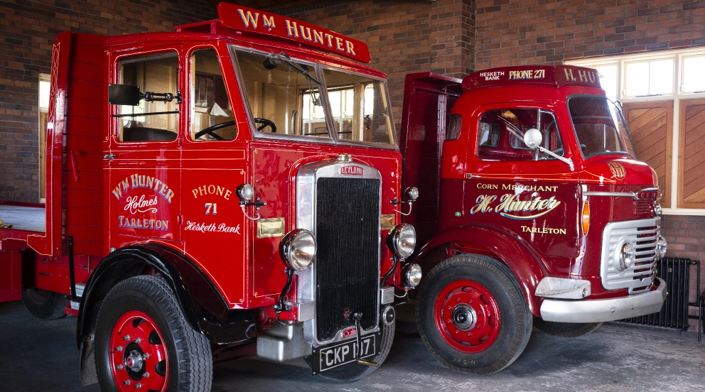 Old Huntapac lorry